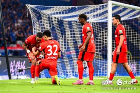 包含国际比赛日中超焦点战；阿森纳扳平良机；球迷炸锅；团队化学反应显著的词条-电竞竞猜